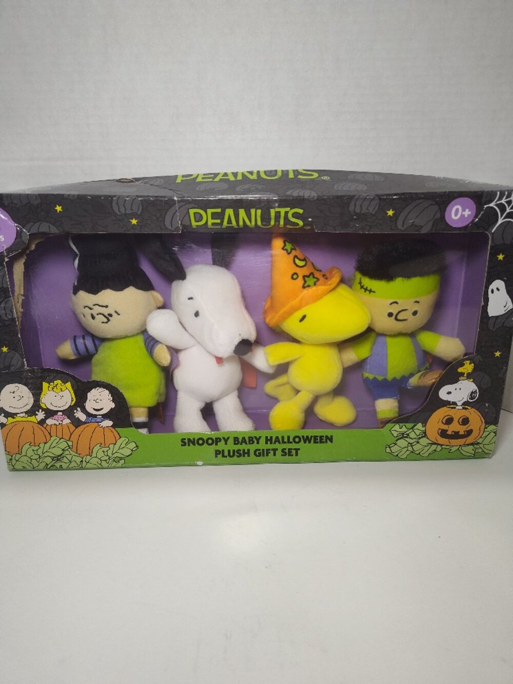 Peanuts Snoopy Baby Halloween Plush Gift Set 4 Pc New in Box Damaged